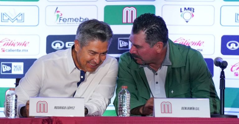 Gil es ratificado como manager de México
