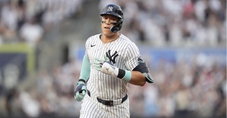 'El Juez' también está en el podio en ventas