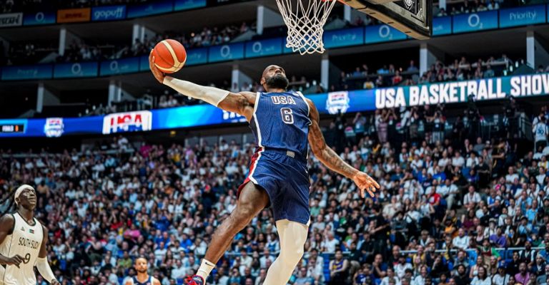 'The King' tendrá este gran honor por parte de su país