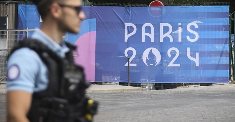 Los agentes están preparados para entrar en acción 