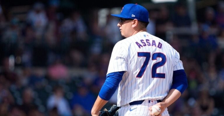 Assad regresa, pero no gana con Chicago