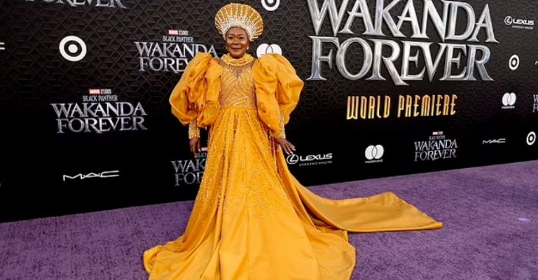 Connie Chiume, de Black Panther, fallece tras cirugía a los 72 años de edad.jpg