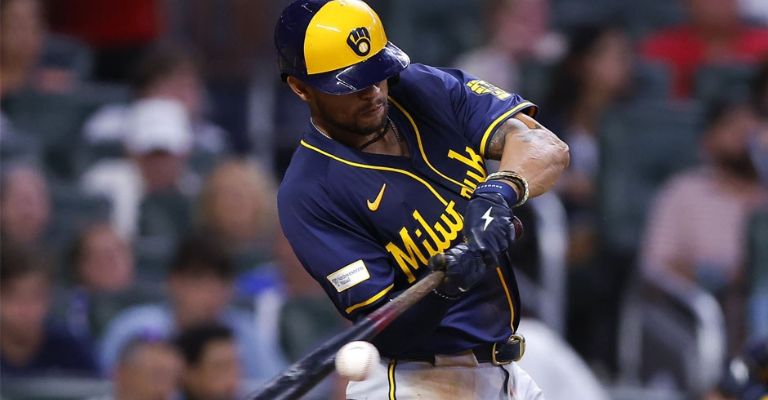 Chourio se voló la barda en par de ocasiones