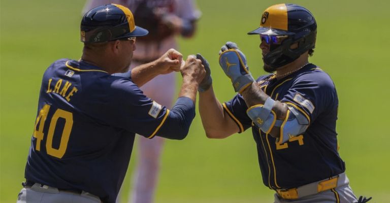 Contreras contribuyó a los 'fuegos artificiales'