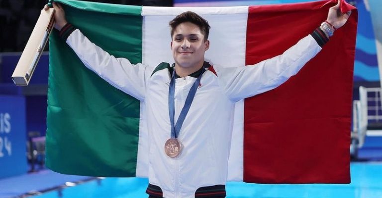 Osmar Olvera hace historia para México