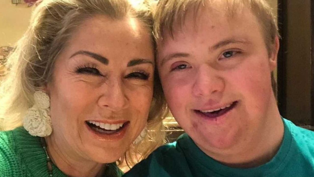 Leticia Calderón comparte tierno momento con Luciano