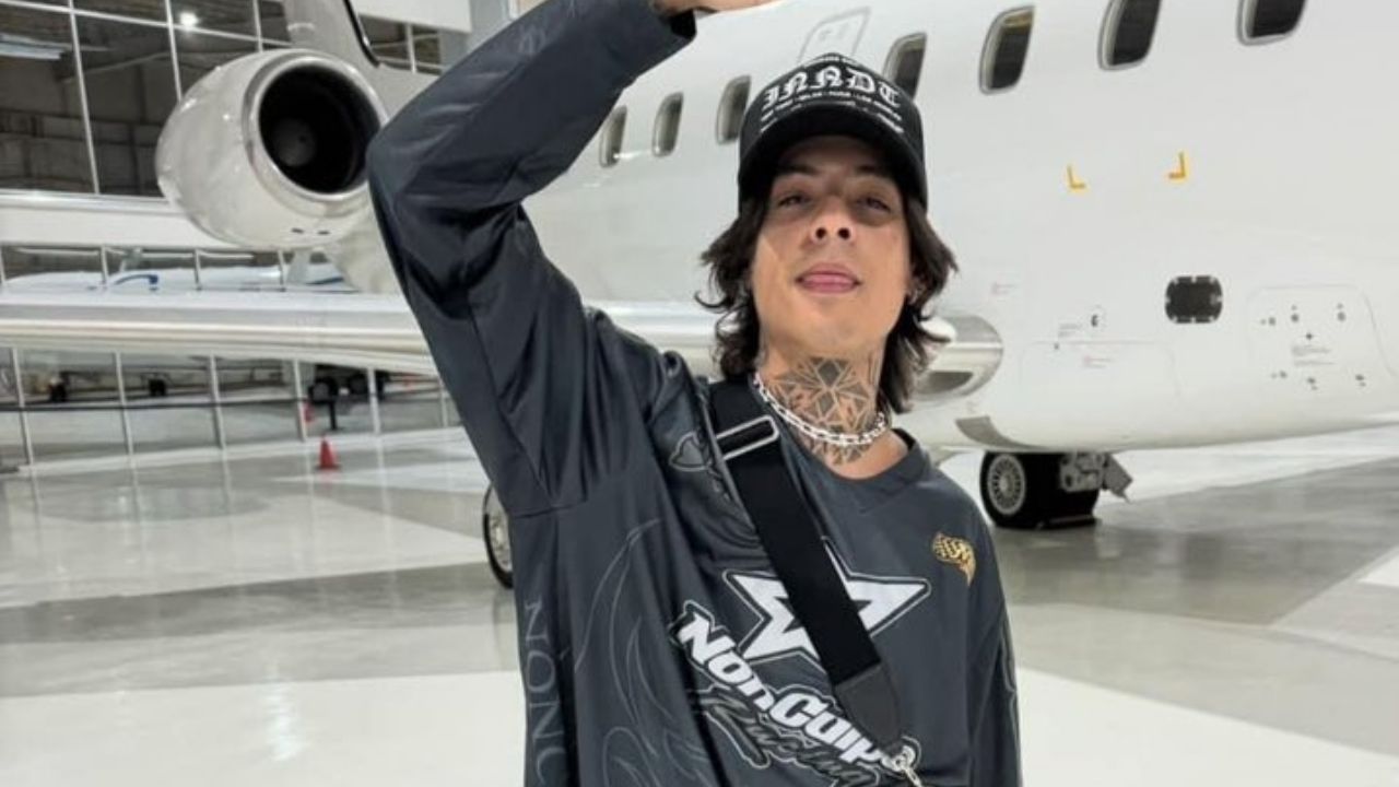 Natanael Cano cierra concierto con ‘Cuerno Azulado’ y genera reacciones en Disney+