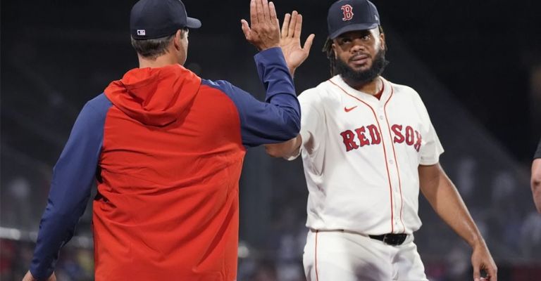 Los Medias Rojas festejan su triunfo ante Toronto