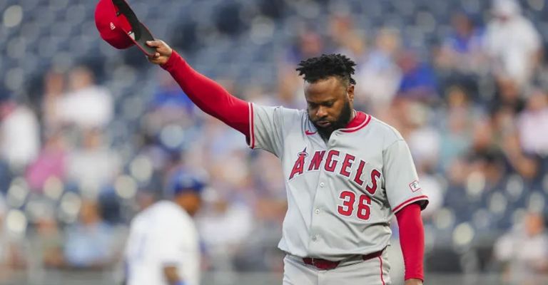 El veterano lanzador tuvo una corta estadía en Los Ángeles