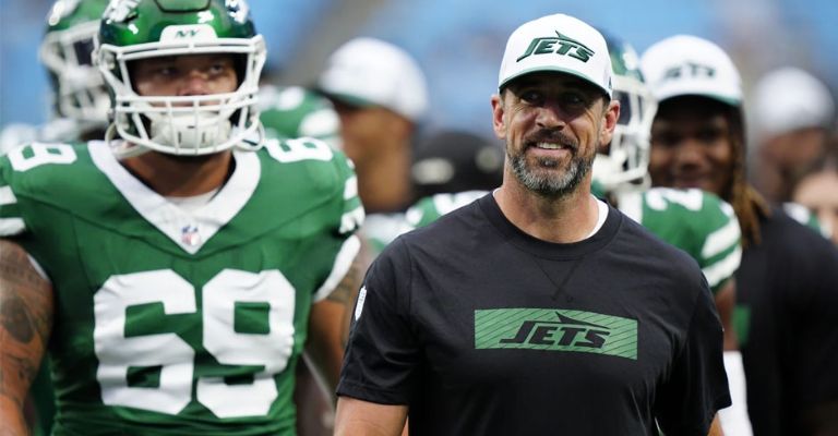 Rodgers espera sonreír más allá del juego el lunes