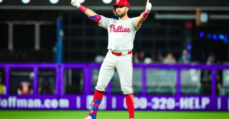 Clemens celebra su doble en la segunda colchoneta