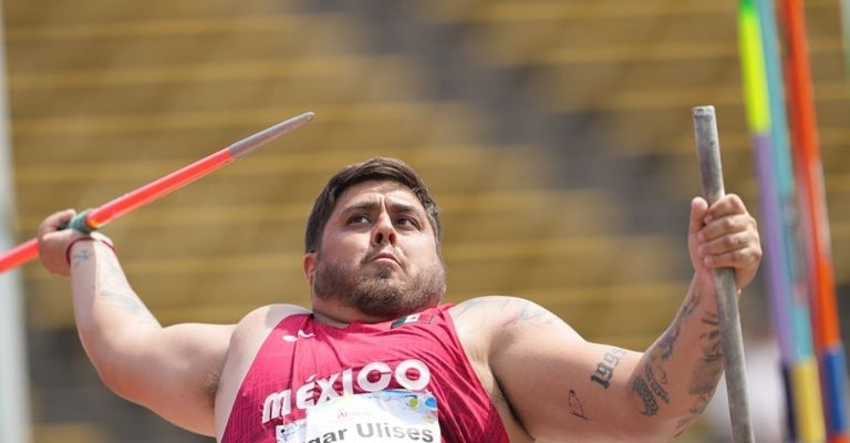 Fuentes alista su debut en París