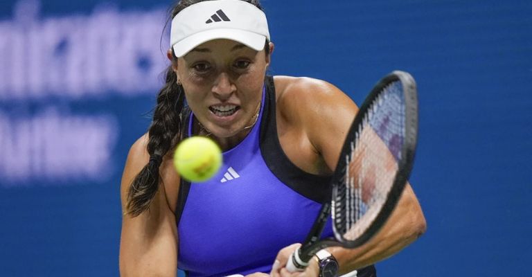 Pegula fue más consistente para llevarse el duelo