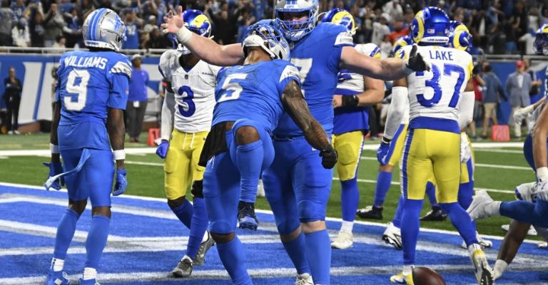 Los Lions festejaron una victoria ante su gente