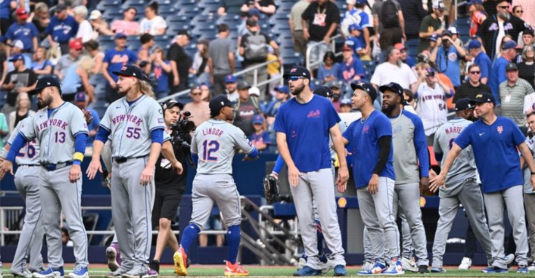 Mets siguen en la pelea por el comodín de la Nacional