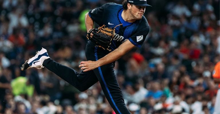 Hunter se lució en la lomita ante Baltimore