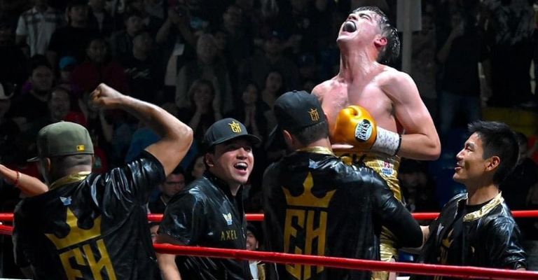 Erick Hernández va contra Marco Villegas