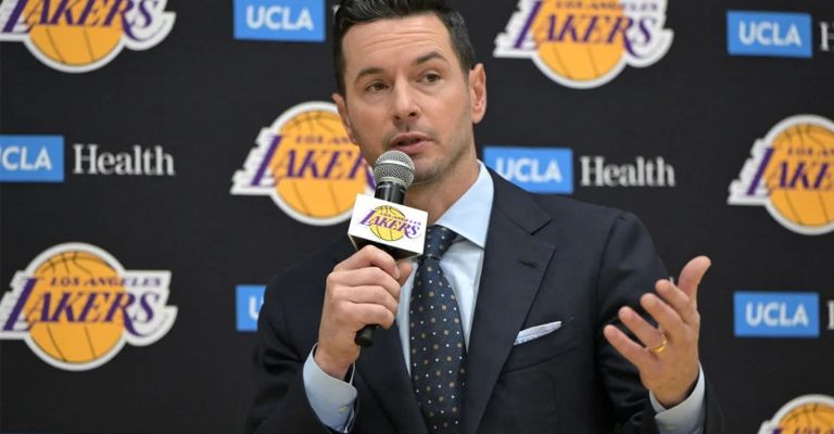 Reddick desconoce cuándo debutarán ambos jugadores