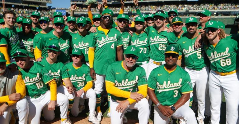 Kotsay y su sjugadores se tomaron la foto del recuerdo