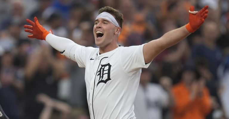 Los Tigers visitan a los Astros en duelo de comodines