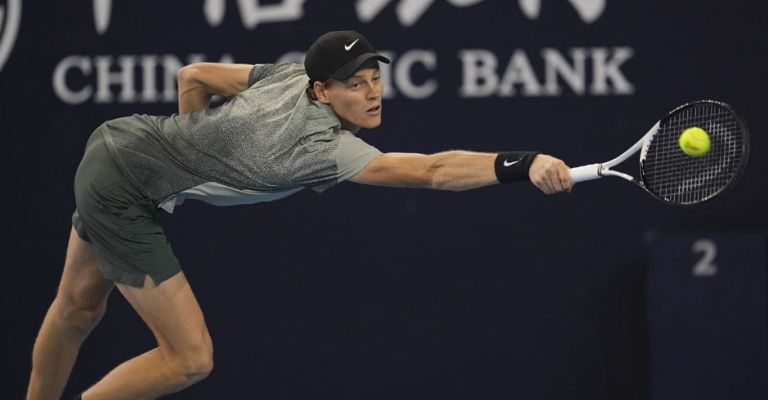 El italiano se colocó en la antesala de la gran final