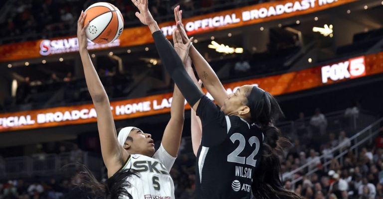 Reese (izquierda) finalizó segunda en la votación