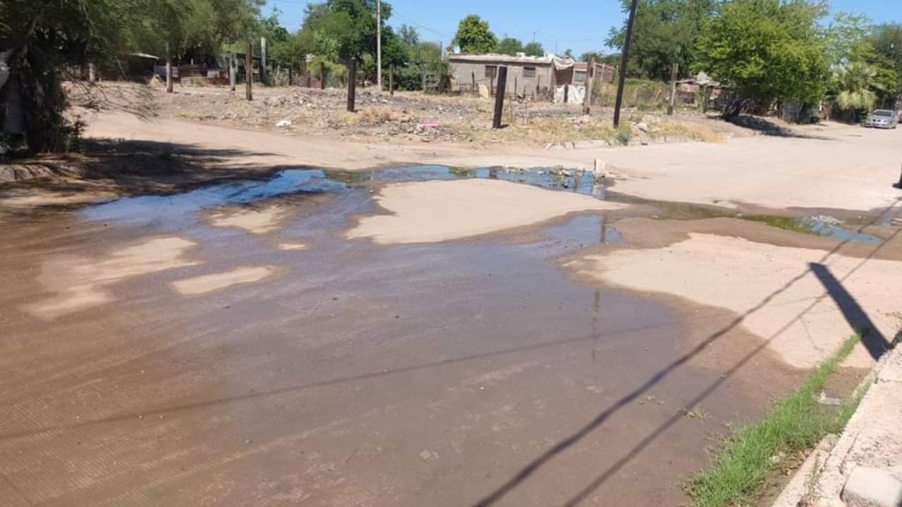 Fugas de aguas negras afecta a los estudiantes de la colonia Pitic en Empalme