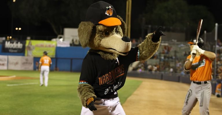 Naranjeros derrota a Yaquis en la Fiesta Mexicana