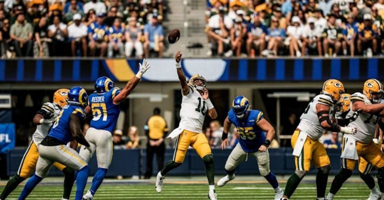 Love tuvo la paciencia para llevarse el triunfo