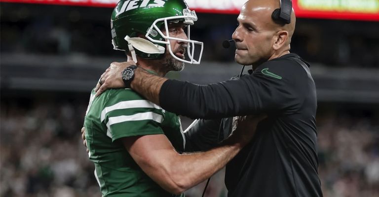 Saleh tiene buena relación con Rodgers