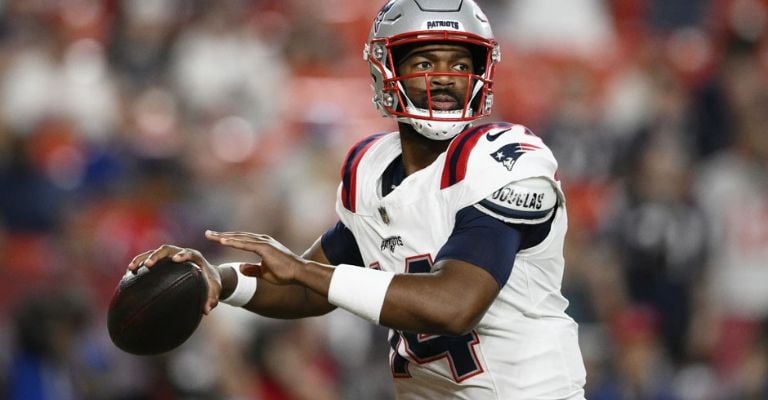 Brissett irá a la banca para dejar su lugar a Maye