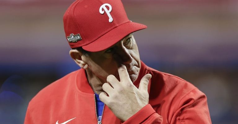 Thomson tiene un año de contrato aún