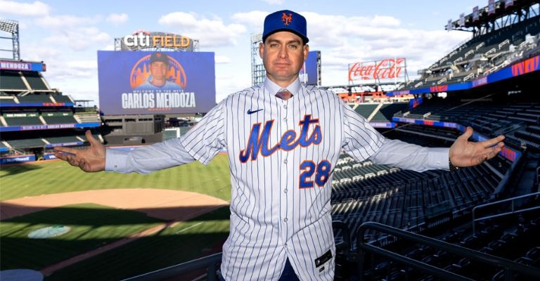 Carlos Mendoza tiene pasado con los Yankees