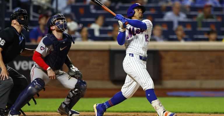 Lindor se encendió en el juego 2 de la serie