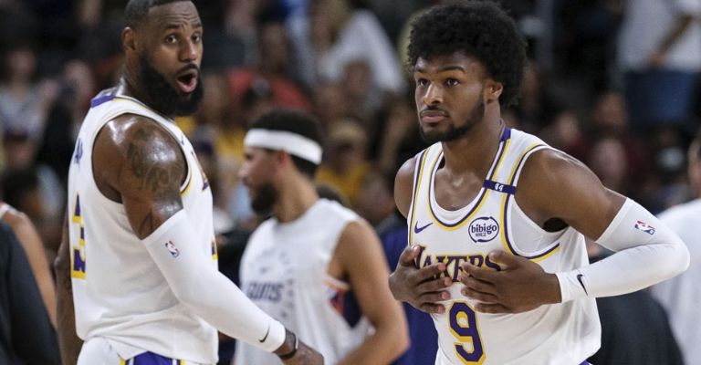 LeBron desea que su hijo aprenda a ser un buen jugador