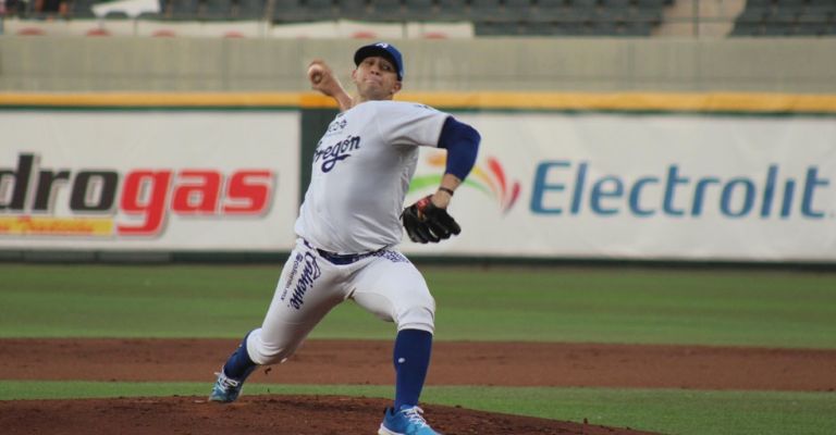 Cessa se estrenó con el uniforme de los Yaquis