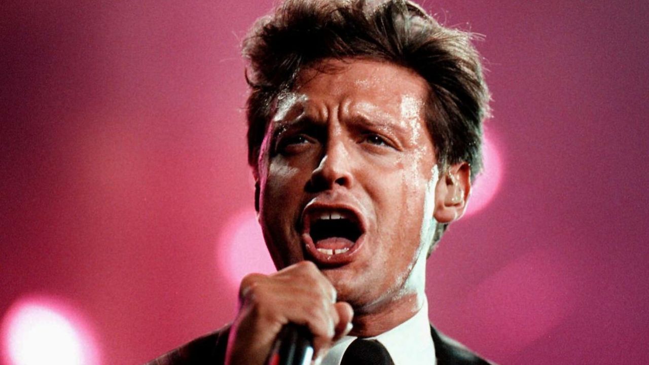 Luis Miguel perdería millones de pesos tras cancelar cinco conciertos en México