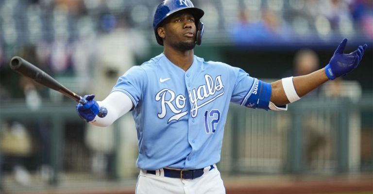 Soler también jugó para los Royals