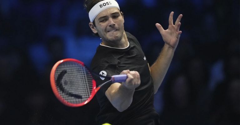 Fritz también avanzó a semifinales