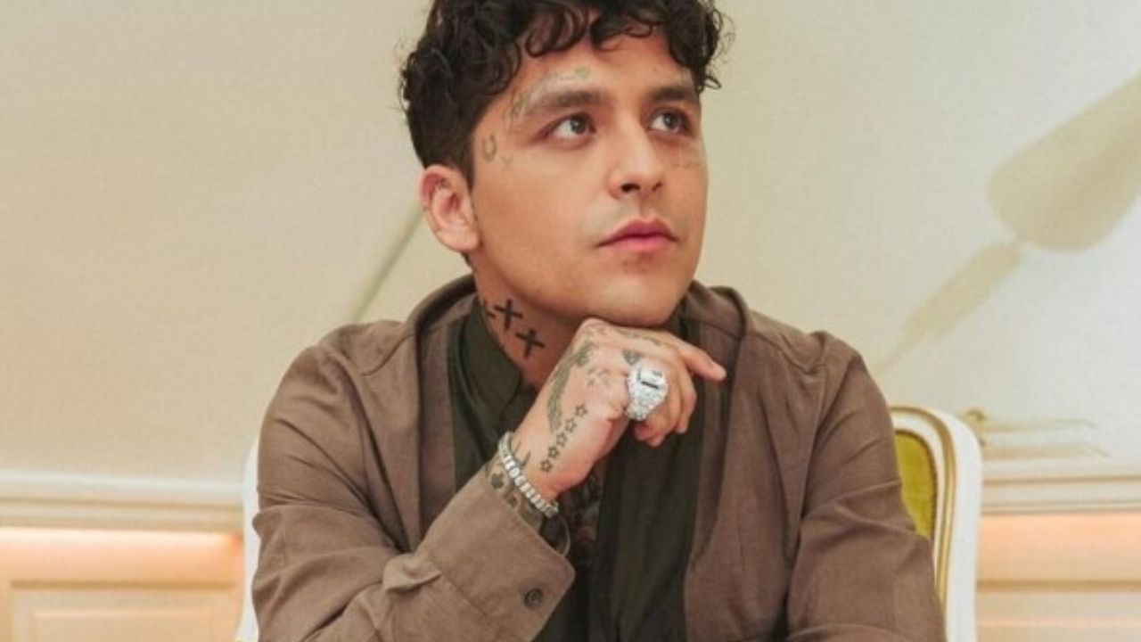 Ellas son TODAS las novias que Christian Nodal ha llevado a la entrega de premios