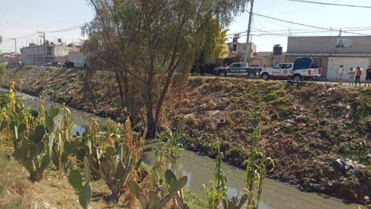 Macabro hallazgo en Edomex: Abandonan restos de hombre descuartizado en 5 costales