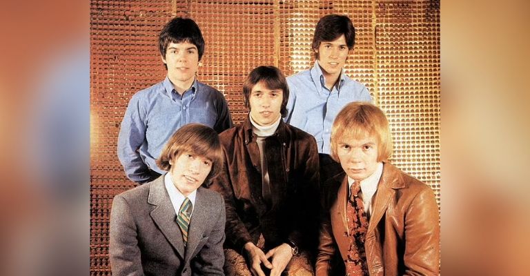 Colin Smiley Petersen fallece y viste de luto a Bee Gees