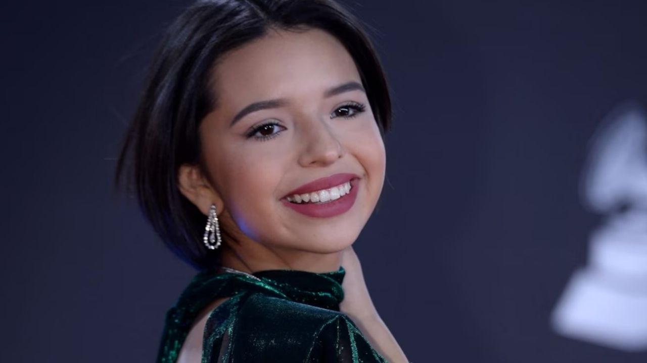 Ángela Aguilar da mensaje en Instagram luego de ser abucheada en un evento de Nickelodeon