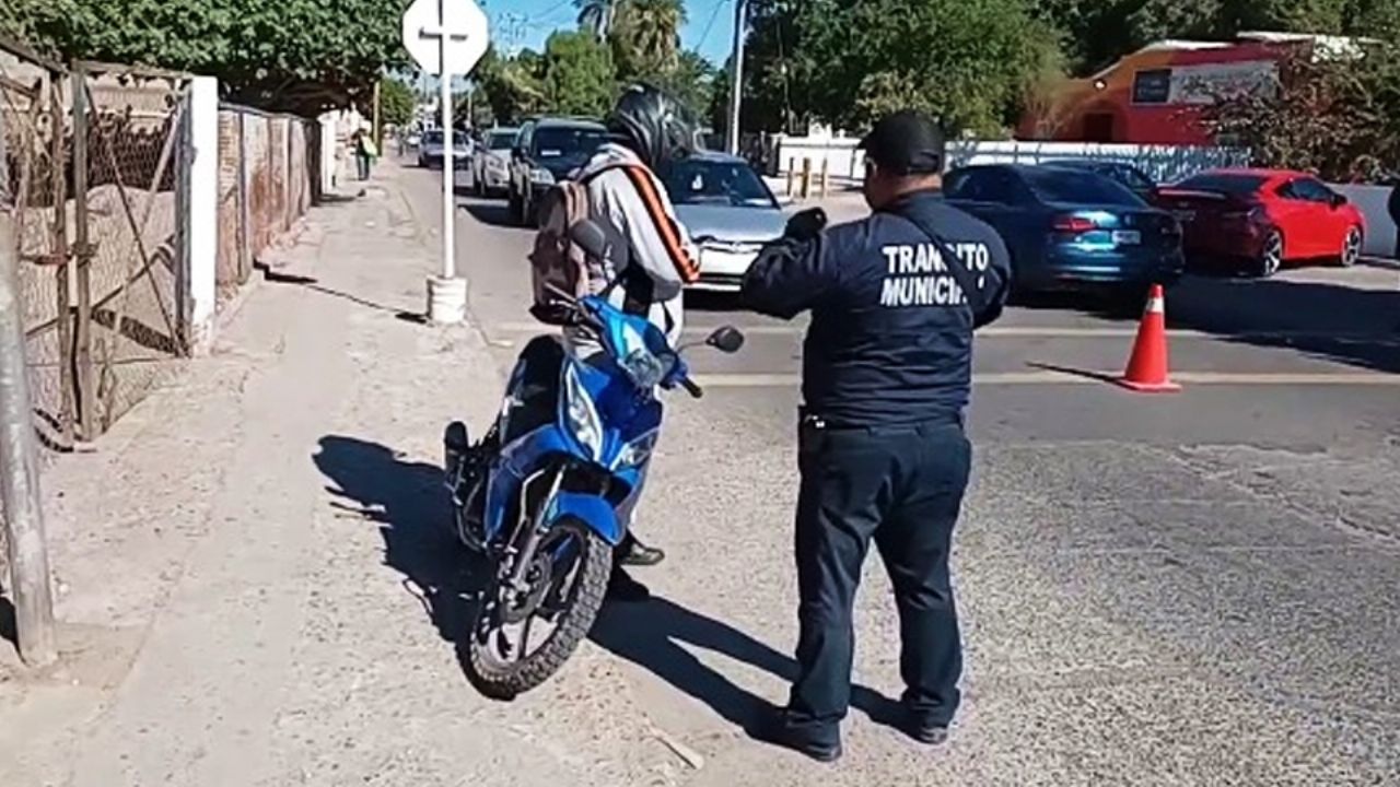 Motociclistas son detenidos por no cumplir con la Ley de Tránsito en Empalme; van 40
