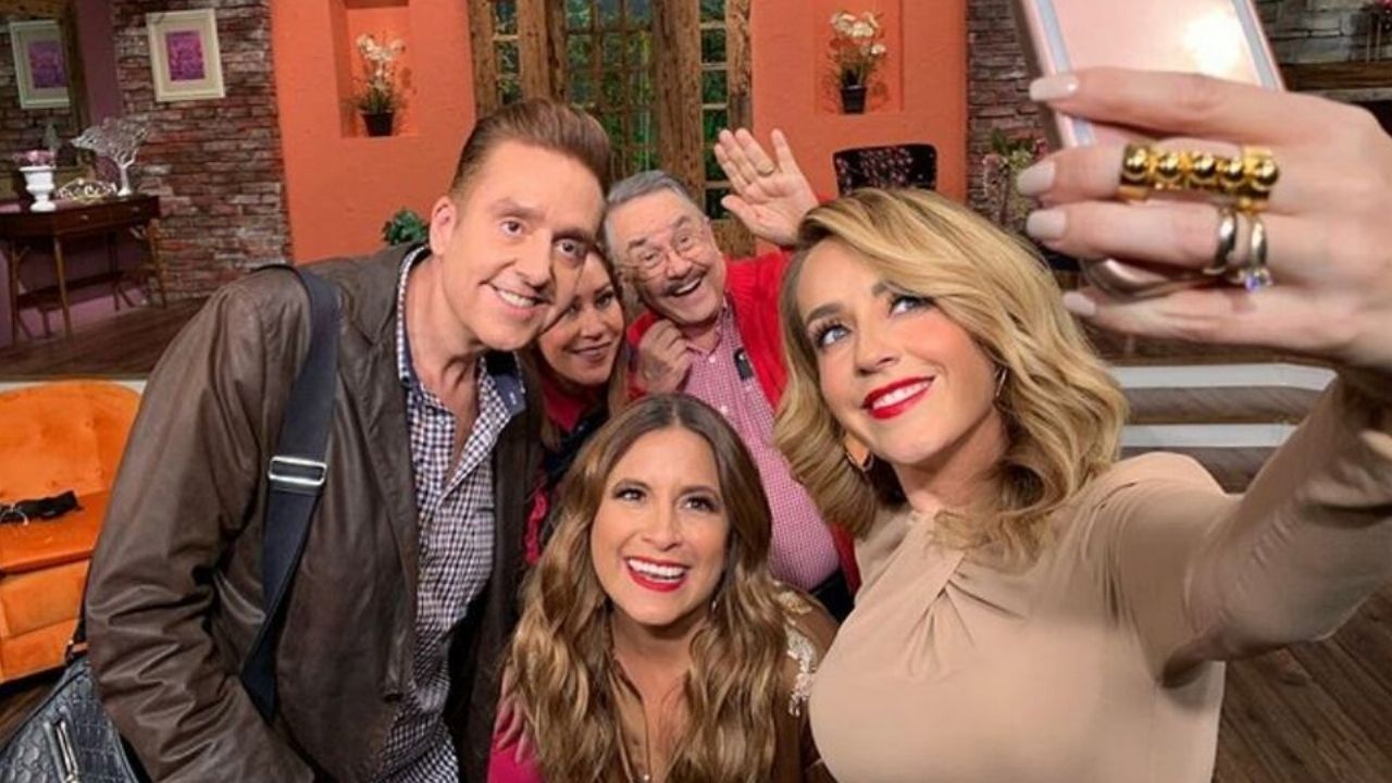 ¿Tragedia en TV Azteca? Tras cáncer, hospitalizan a conductora de ‘Ventaneando’; entra a cirugía