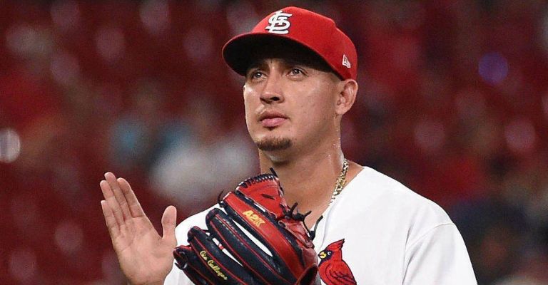 Gallegos firma contrato con Dodgers