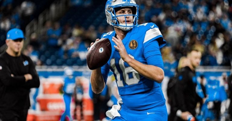 Goff condujo a su equipo a otra victoria