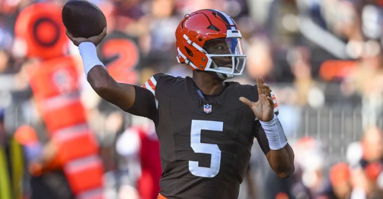 Winston se ha hecho cargo de la ofensiva en Cleveland