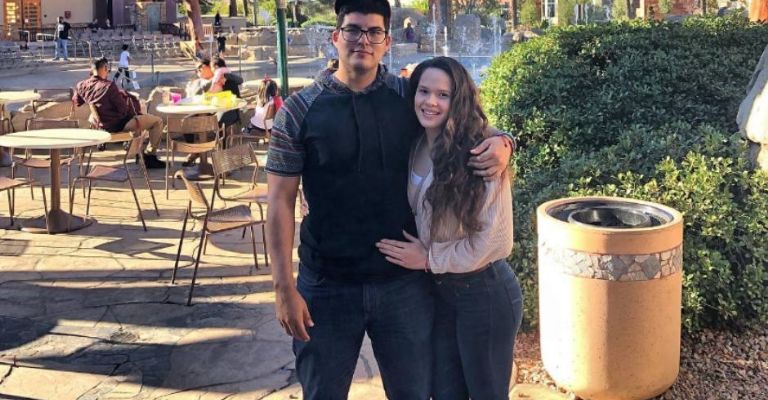 Carlos Armenta y Mariana Castro.