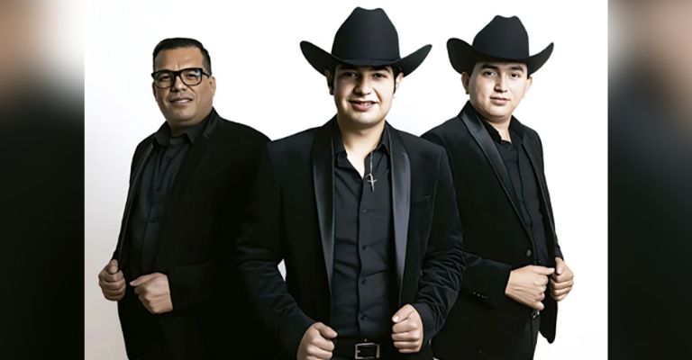 Johnny Cortés afirma que Christian Nodal ayudaría a su padre en actos ilegales